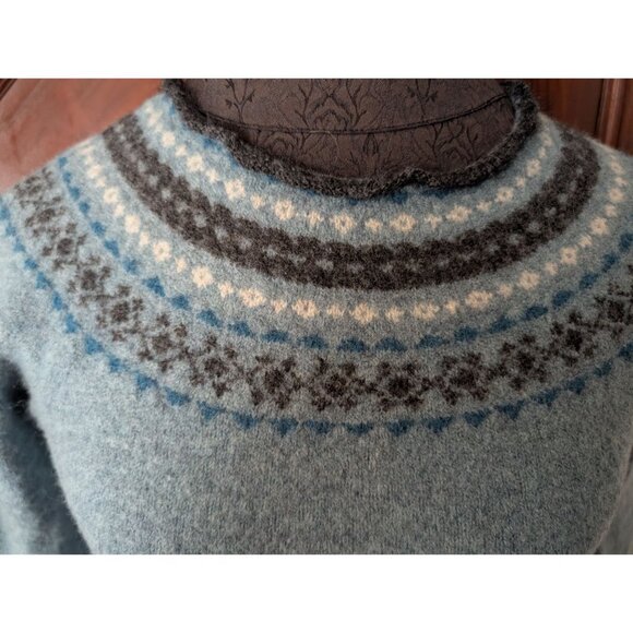 Garnet Hill Womens Blue Fair Isle Sweater M Lambswool Cashmere Long Sleeve XS - Picture 2 of 6